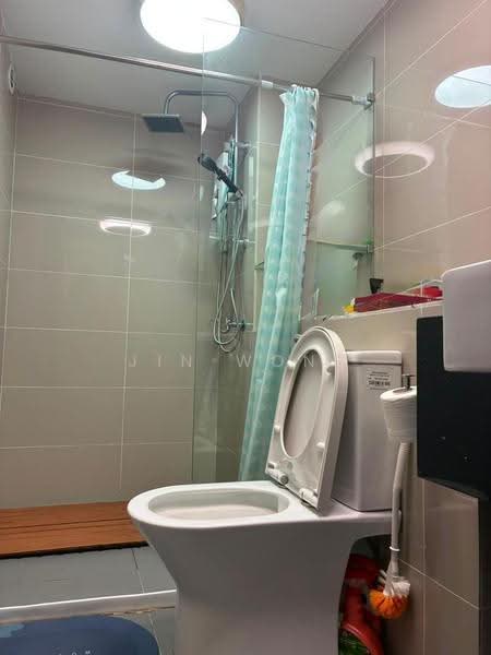 Service Residence for Rent at Sunway Grid Residence - Jin Wong - Bathroom - PropertyGuru.com.my
