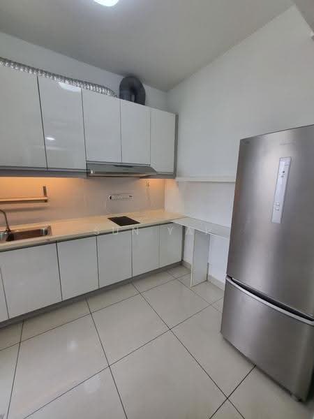 Apartment for Rent at Austin Suites (Permata Austin) - Sun Yap - Kitchen - PropertyGuru.com.my