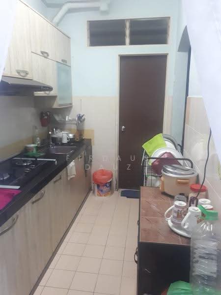 Apartment for Sale at Taman Seri Setanggi - Firdaus Dauz - Kitchen - PropertyGuru.com.my