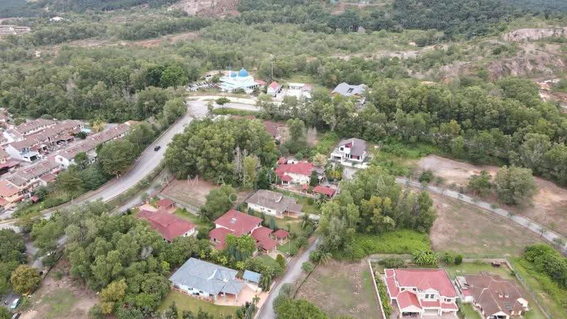 Residential Land for Sale in Puncak Alam (Selangor) - Kamaruzaman Omar - Exterior - PropertyGuru.com.my