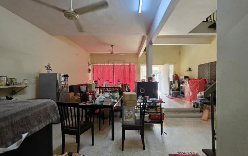 Rumah Teres 2-Tingkat untuk Dijual di Damansara Kim (Petaling Jaya) - Jin Ooi - Living Room - PropertyGuru.com.my