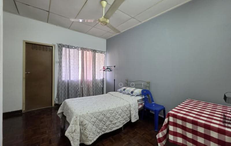 Rumah Teres 2-Tingkat untuk Dijual di Damansara Kim (Petaling Jaya) - Jin Ooi - Bedroom - PropertyGuru.com.my