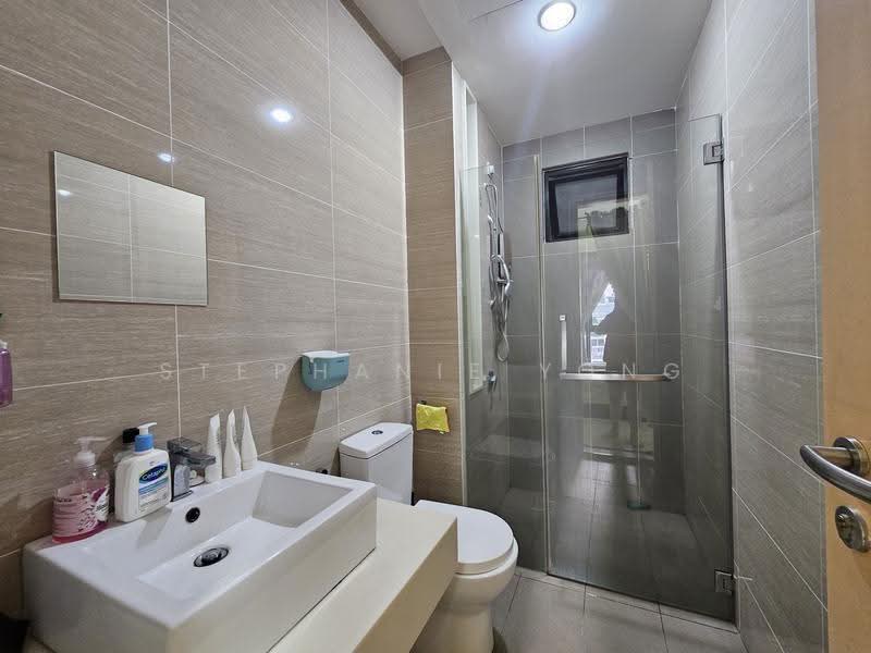Kondominium untuk Disewa di CloudTree Residence - Stephanie Yong - Bathroom - PropertyGuru.com.my