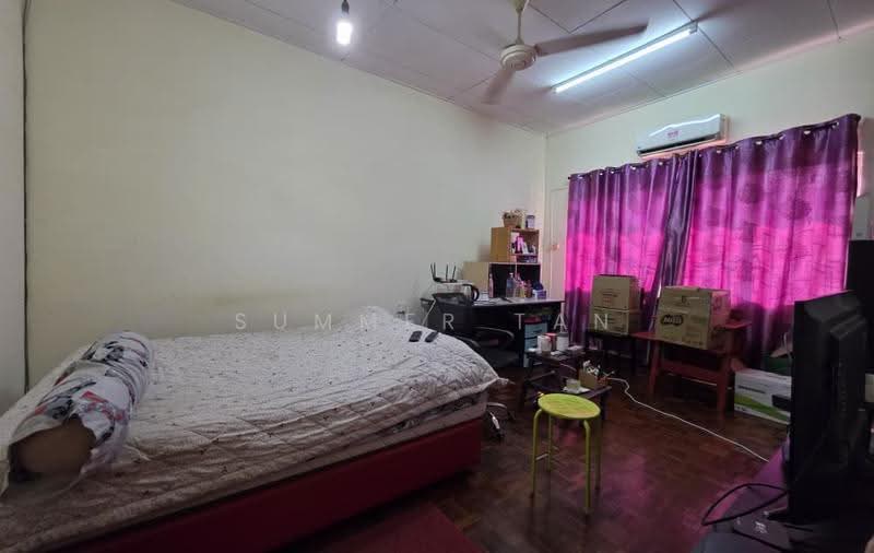 Rumah Teres 2-Tingkat untuk Dijual di Damansara Kim (Petaling Jaya) - Summer Tan - Bedroom - PropertyGuru.com.my