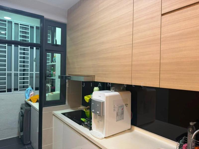 Service Residence for Sale at 8Scape Residence @ Sutera - TZE JIAN LEE - Kitchen - PropertyGuru.com.my