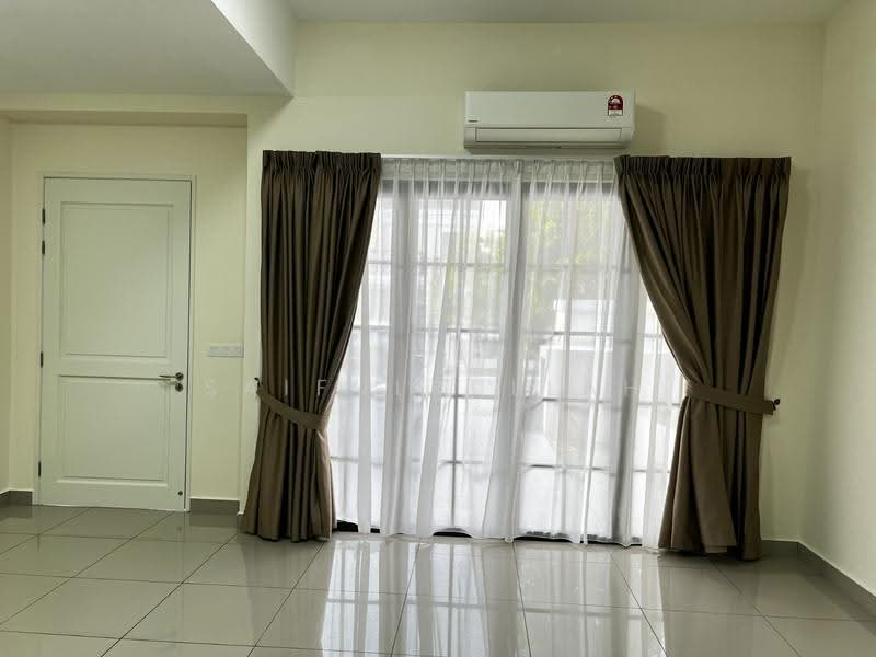 2-storey Terraced House for Rent in Sunsuria City (Dengkil) - Aizat Saifulrullah - Interior - PropertyGuru.com.my