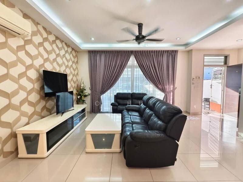 Rumah Teres 2-Tingkat untuk Dijual di Taman Impian Emas (Skudai) - Kok Hui - Living Room - PropertyGuru.com.my