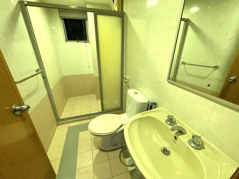Condominium for Rent at Villa Flora - Alson Ooi - Bathroom - PropertyGuru.com.my