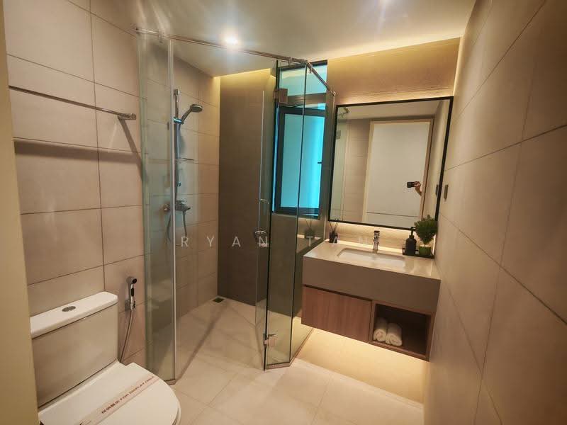Pangsapuri untuk Dijual di R&F Princess Cove Phase 3-New Casa Suites - Ryan Tan - Bathroom - PropertyGuru.com.my