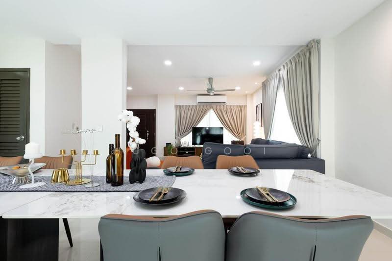 Bungalow House for Rent in Saujana Impian (Kajang) - Hugo Gooi - Living Room - PropertyGuru.com.my