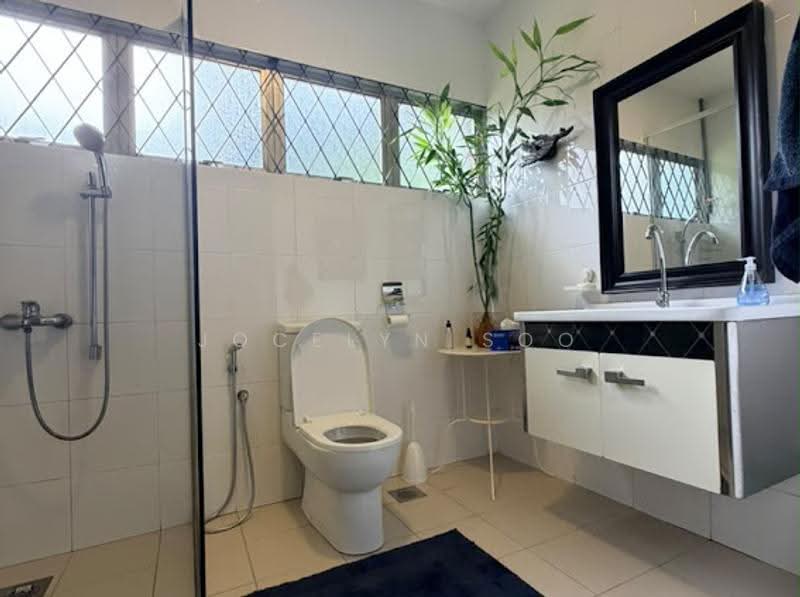 Bungalow House for Sale in Ukay Heights (Ampang) - Jocelyn Soo - Bathroom - PropertyGuru.com.my