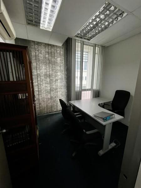 Shop / Office untuk Disewa di Kampung Sungai Kayu Ara (Petaling Jaya) - Zeyang Ng - Study - PropertyGuru.com.my