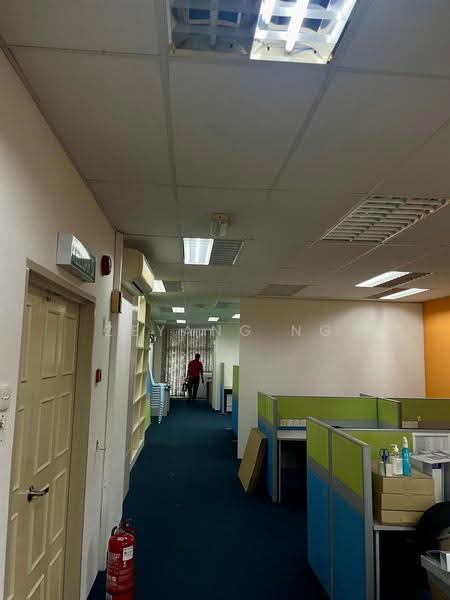 Shop / Office untuk Disewa di Kampung Sungai Kayu Ara (Petaling Jaya) - Zeyang Ng - Interior - PropertyGuru.com.my