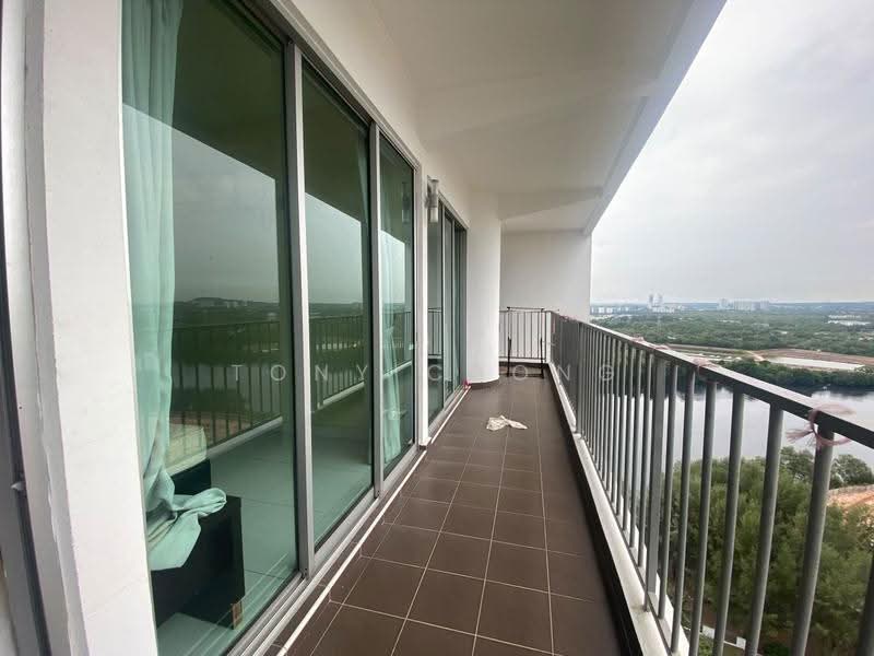 Pangsapuri untuk Disewa di Bayu Marina - Tony Chong - Balcony - PropertyGuru.com.my