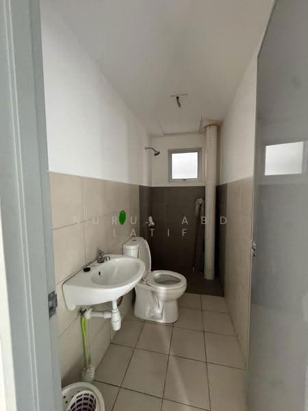 Kediaman Servis untuk Disewa di Kiara Kasih - Nurul Abd Latif - Bathroom - PropertyGuru.com.my