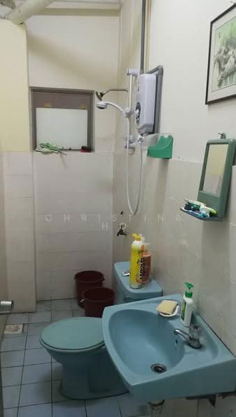 Condominium for Sale at Selayang Court - Christina Ho - Bathroom - PropertyGuru.com.my