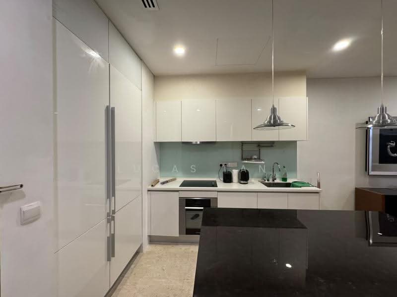 Service Residence for Sale at Banyan Tree Signatures - Lucas Tan - Kitchen - PropertyGuru.com.my