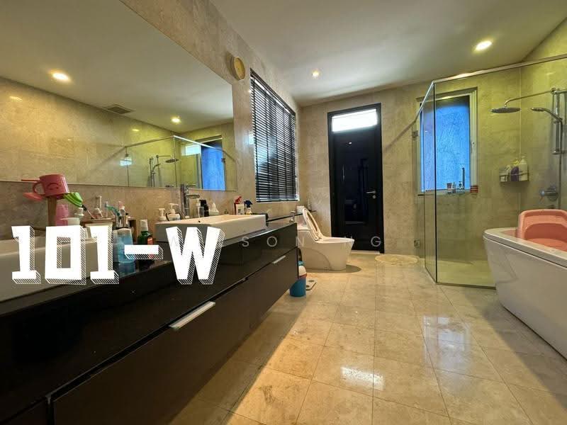 Bungalow House for Sale in Setia Eco Park (Setia Alam) - Wilson Ng - Bathroom - PropertyGuru.com.my