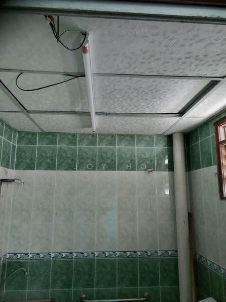 Kedai untuk Disewa di Bandar Baru Tambun (Tambun) - Joy Ho - Bathroom - PropertyGuru.com.my