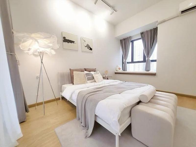 Condominium for Sale at Royal Strand @ Country Garden Danga Bay - Japheth Koh - Bedroom - PropertyGuru.com.my