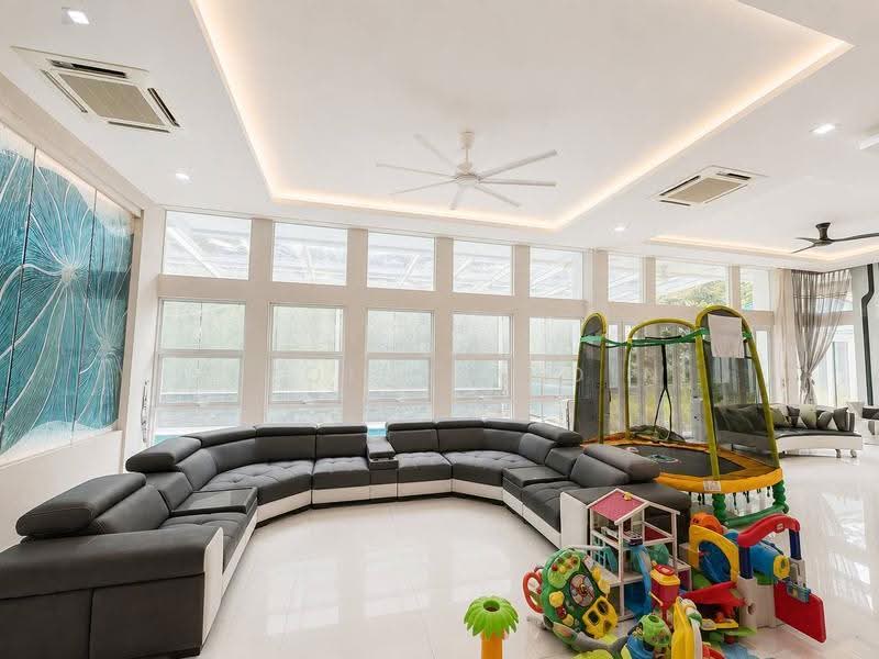 Bungalow House untuk Dijual di Damansara Heights (Kuala Lumpur) - Shiqin Saidin - Living Room - PropertyGuru.com.my