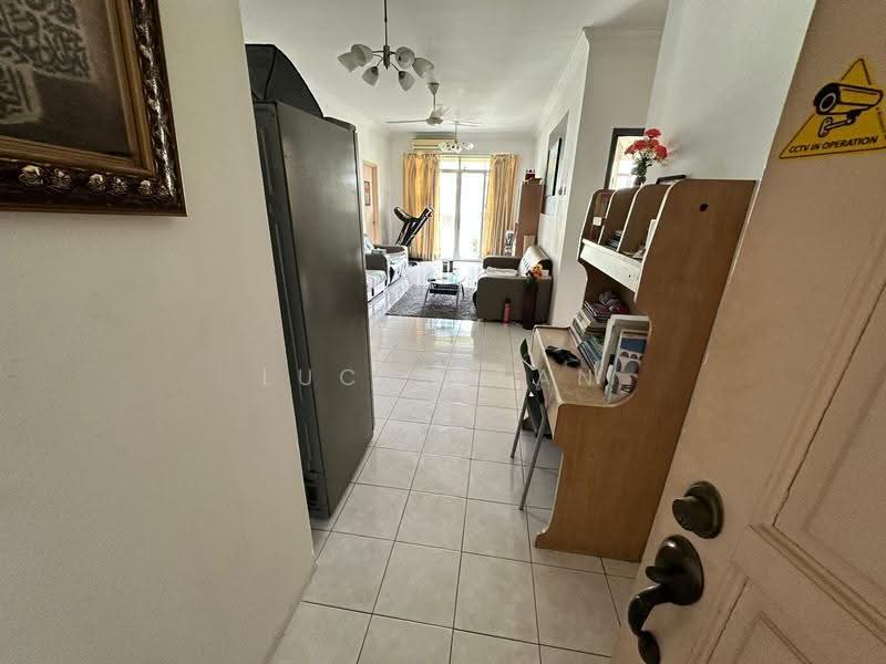 Kondominium untuk Dijual di Platinum Hill PV 3 - Lucas Tan - Living Room - PropertyGuru.com.my