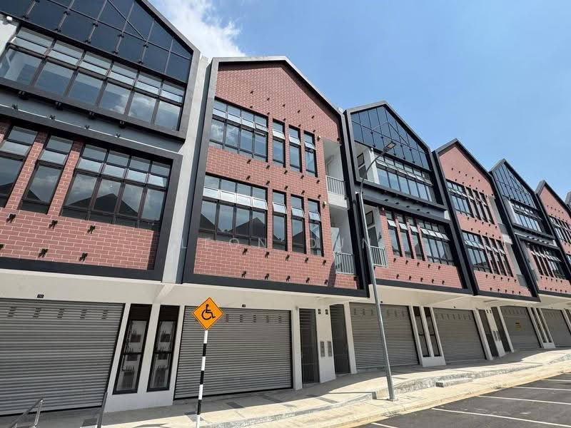 Shop / Office untuk Disewa di Taman Sutera Utama (Skudai) - Leon Oun - Exterior - PropertyGuru.com.my