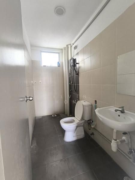 Condominium for Rent at Meru Heights Residences @ Scientex Meru - Kelvin Chong - Bathroom - PropertyGuru.com.my