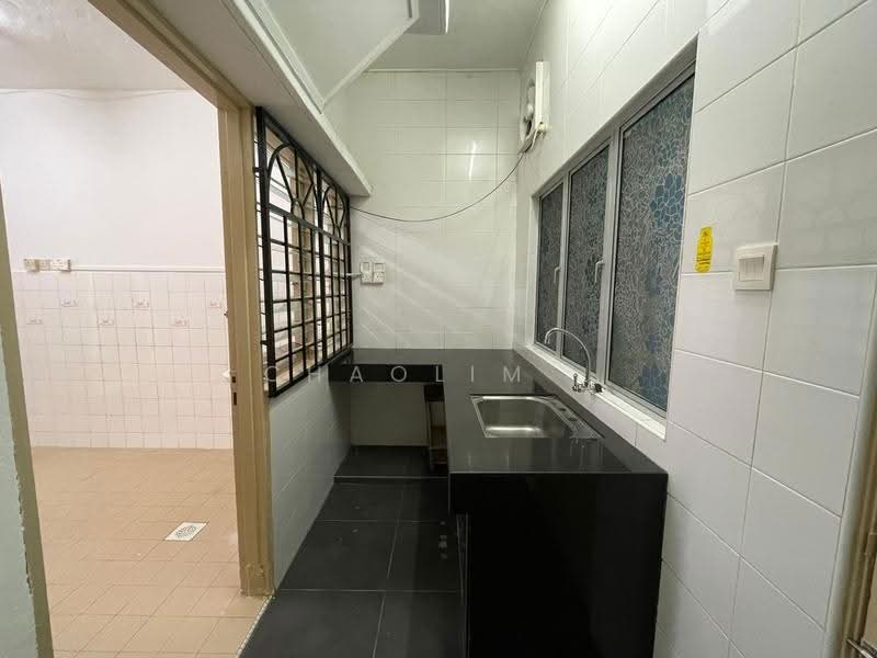 Rumah Teres 2-Tingkat untuk Dijual di Taman Mastiara (Jalan Ipoh) - ChaoLim . - Kitchen - PropertyGuru.com.my