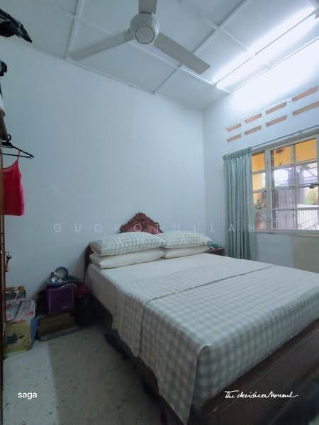 Rumah Teres 1-Tingkat untuk Dijual di Taman Saga (Ampang) - Gudrotullah Ikhwan - Bedroom - PropertyGuru.com.my