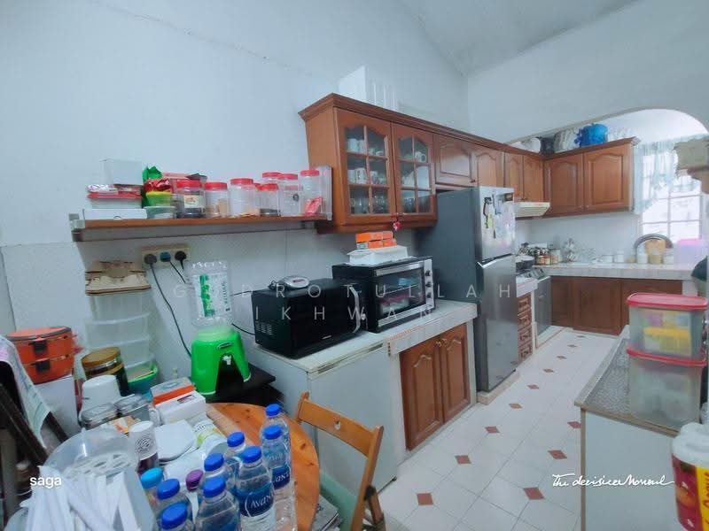 Rumah Teres 1-Tingkat untuk Dijual di Taman Saga (Ampang) - Gudrotullah Ikhwan - Kitchen - PropertyGuru.com.my