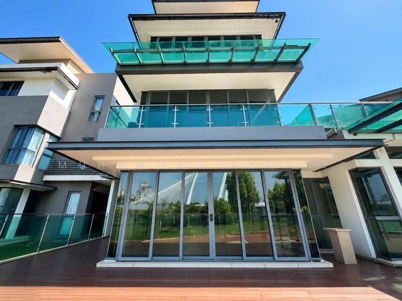 Semi-Detached House for Sale in Presint 8 (Putrajaya) - Muhammad Ashraf . - Exterior - PropertyGuru.com.my