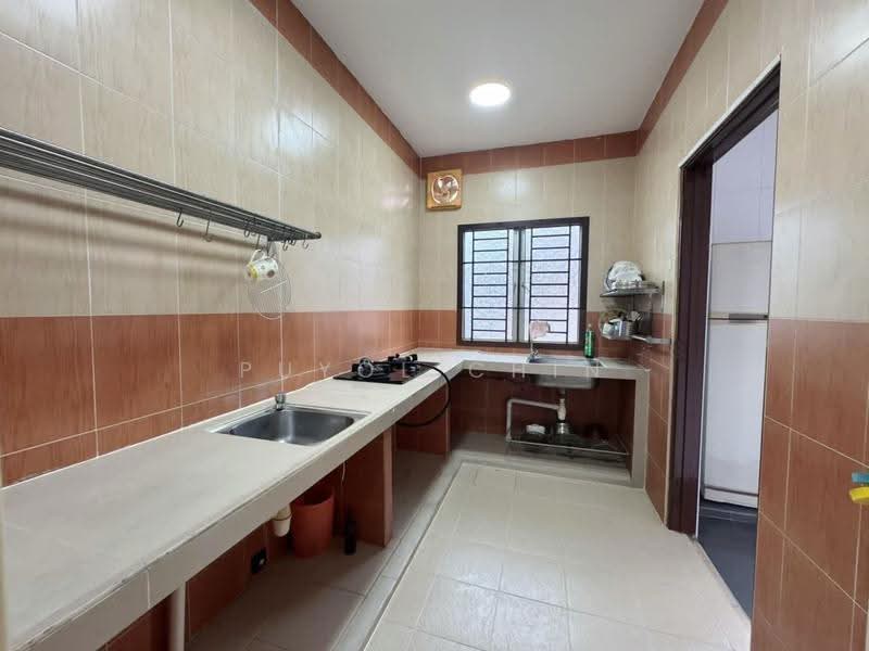 Rumah Teres 2-Tingkat untuk Disewa di Bukit Indah (Iskandar Puteri (Nusajaya)) - Puyol Chin - Kitchen - PropertyGuru.com.my