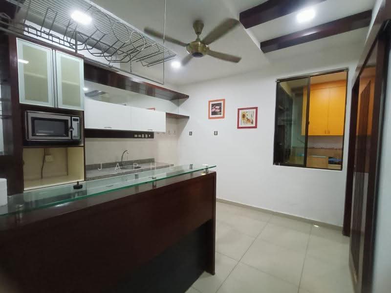 Cluster House for Sale in Taman Austin Heights (Tebrau) - Japheth Koh - Kitchen - PropertyGuru.com.my
