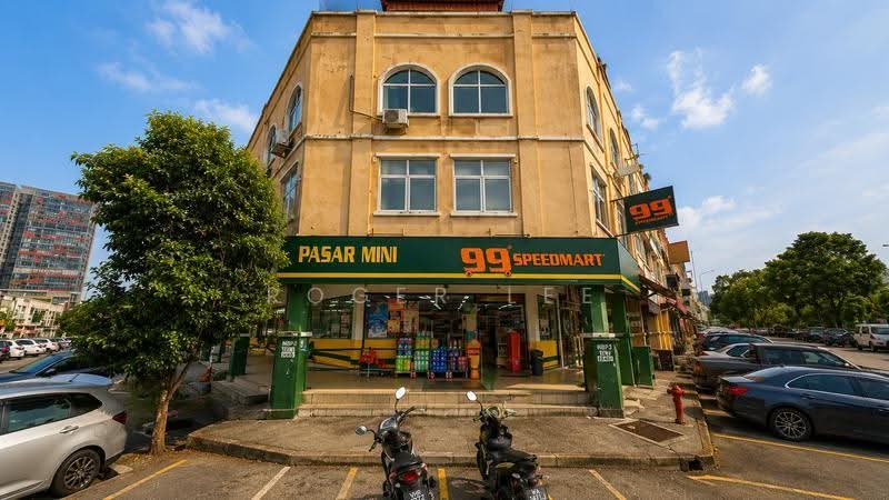 Shop for Rent in Bandar Puteri Puchong (Puchong) - Roger Lee - Exterior - PropertyGuru.com.my