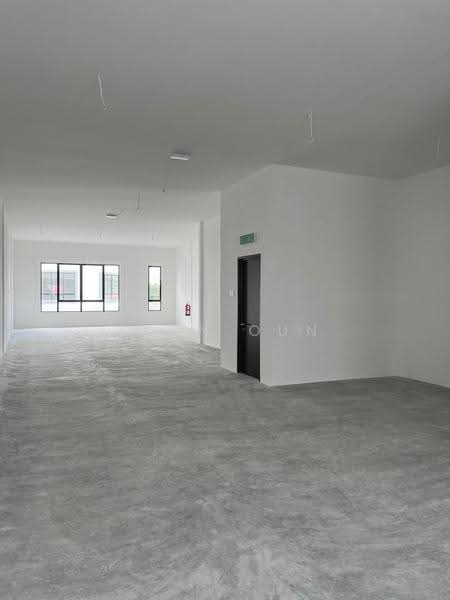 Shop / Office for Rent in Taman Masai (Masai) - Leon Oun - Interior - PropertyGuru.com.my