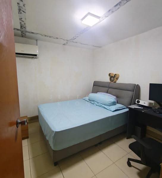2-storey Terraced House for Sale in Taman Plentong Baru (Masai) - Jeffrey Kiong - Bedroom - PropertyGuru.com.my