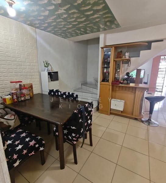 2-storey Terraced House for Sale in Taman Plentong Baru (Masai) - Jeffrey Kiong - Dining Room - PropertyGuru.com.my