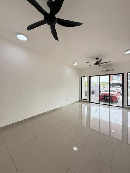 Terraced House for Rent in Elmina (Shah Alam) - Zann Fauzan - Living Room - PropertyGuru.com.my