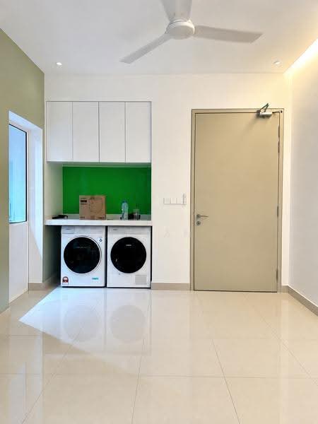 Kediaman Servis untuk Dijual di Quinn Residence - Zafran . - Interior - PropertyGuru.com.my