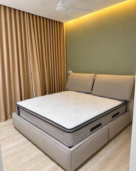 Kediaman Servis untuk Dijual di Quinn Residence - Zafran . - Bedroom - PropertyGuru.com.my