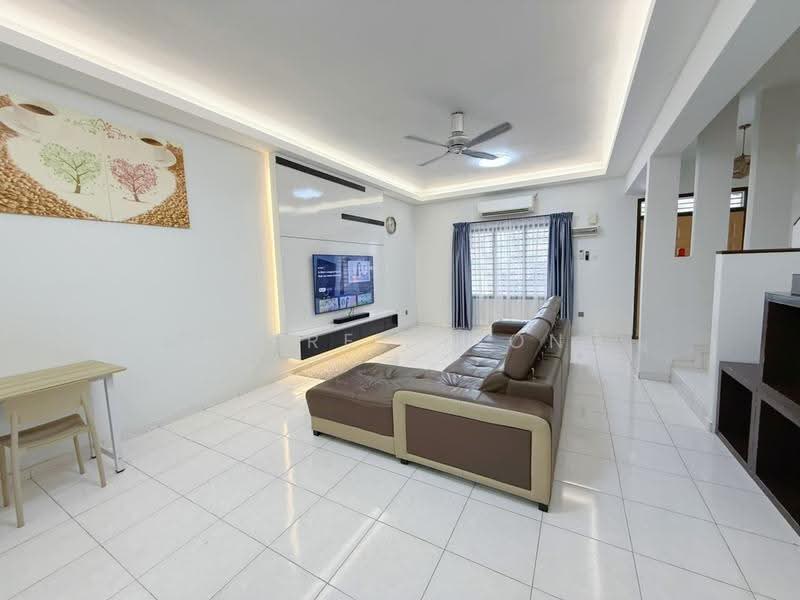 2-storey Terraced House for Sale in Johor Bahru (Johor) - Jeffrey Kiong - Living Room - PropertyGuru.com.my