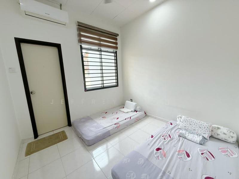 2-storey Terraced House for Sale in Johor Bahru (Johor) - Jeffrey Kiong - Bedroom - PropertyGuru.com.my