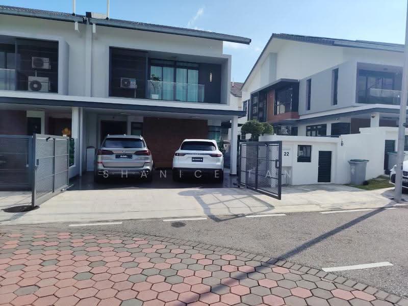 Cluster House for Sale in Iskandar Puteri (Nusajaya) (Johor) - Shanice Tan - Exterior - PropertyGuru.com.my