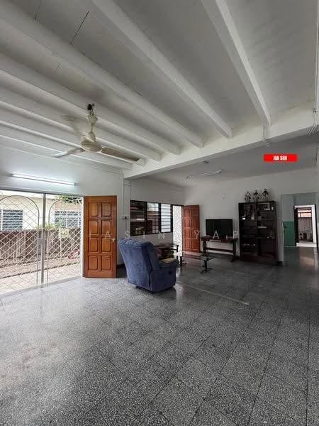 Semi-Detached House for Rent in George Town (Penang) - Jiasin Yap - Living Room - PropertyGuru.com.my