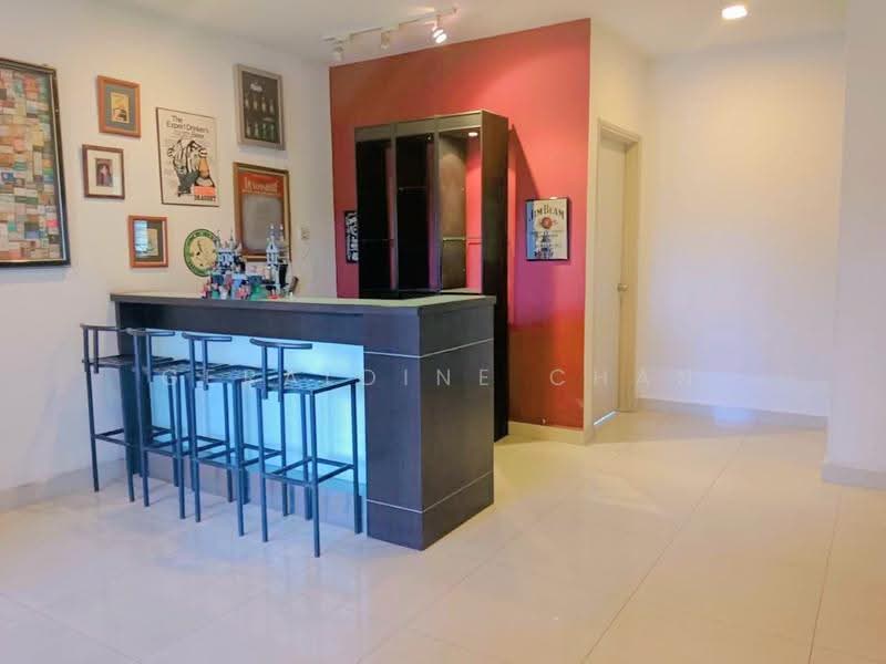 2-storey Terraced House for Sale in Usj 2 (Subang Jaya) - Geraldine Chan - Living Room - PropertyGuru.com.my
