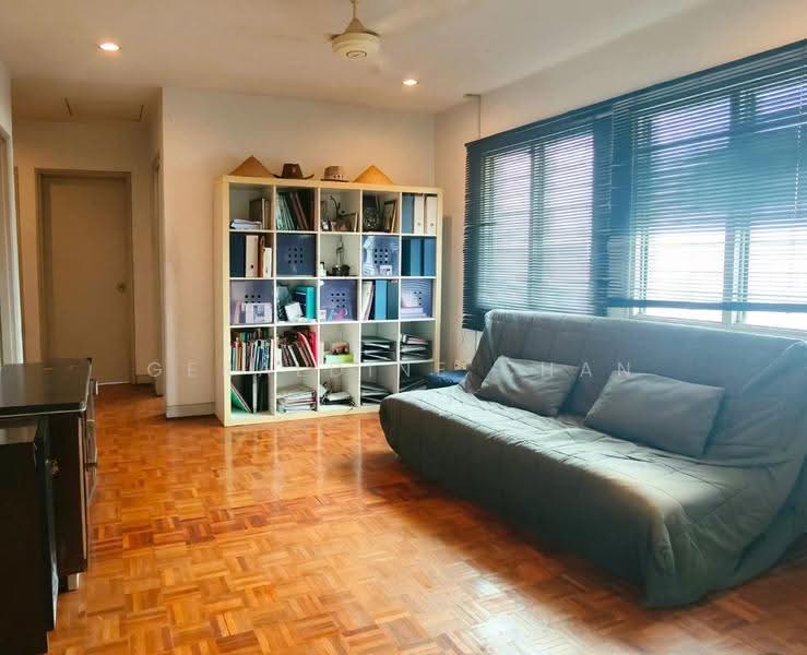 2-storey Terraced House for Sale in Usj 2 (Subang Jaya) - Geraldine Chan - Living Room - PropertyGuru.com.my
