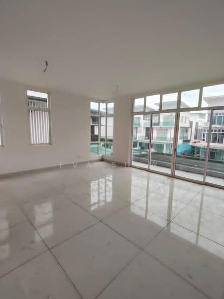 Rumah Berkembar untuk Dijual di Skudai (Johor) - Eva Siow - Living Room - PropertyGuru.com.my