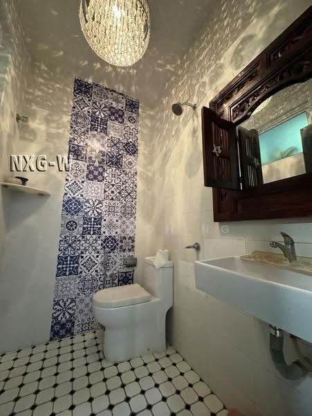 Semi-Detached House for Sale in Setia Eco Park (Setia Alam) - Wilson Ng - Bathroom - PropertyGuru.com.my