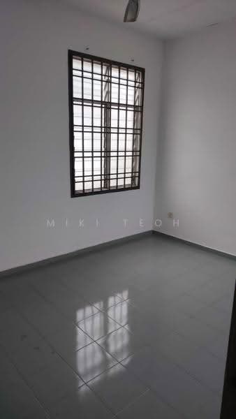 2-storey Terraced House for Sale in Bandar Putra (Kulai) - Miki Teoh - Interior - PropertyGuru.com.my